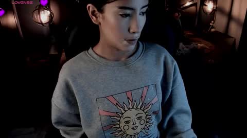 Vaioleth online show from 02.24.26