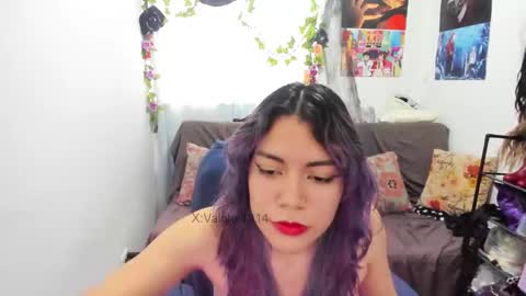 Vaiolet1314 online show from 03.25.26