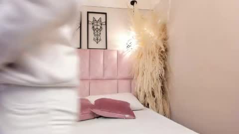 Daniela  online show from 04.13.26