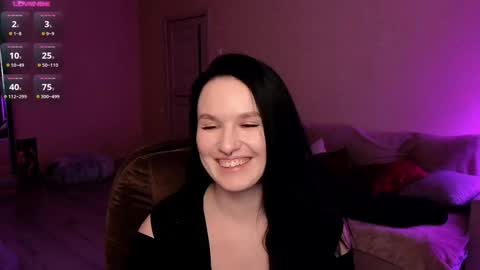 Snapshot of val_manson chatting on 02.07.25 Val online show from 02.07.25