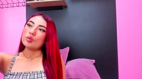 Snapshot of valcherry_ chatting on 02.26.25 Val online show from 02.26.25