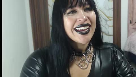 Snapshot of valen_ross7 chatting on 03.12.26 valen_ross7 online show from 03.12.26