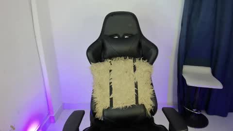 valentina online show from 02.23.25