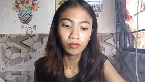 Snapshot of valenciasumney chatting on 06.14.26 Camille online show from 06.14.26
