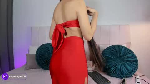 Snapshot of valentina69t chatting on 11.15.25 Valentina Torres online show from 11.15.25