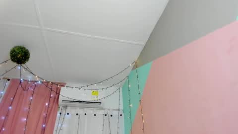 Snapshot of valentina_0_ chatting on 03.02.25 Valentina online show from 03.02.25