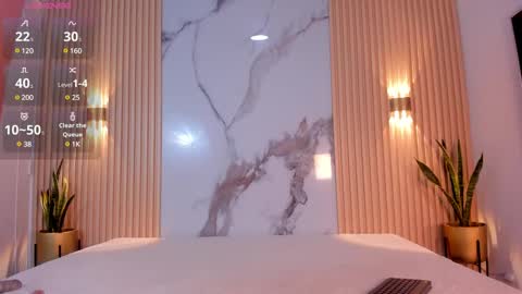 Snapshot of valentina_lux1 chatting on 02.10.25 Valentina online show from 02.10.25