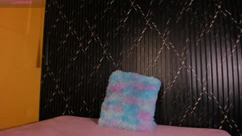 Snapshot of valentina_lux1 chatting on 10.01.25 Valentina online show from 10.01.25