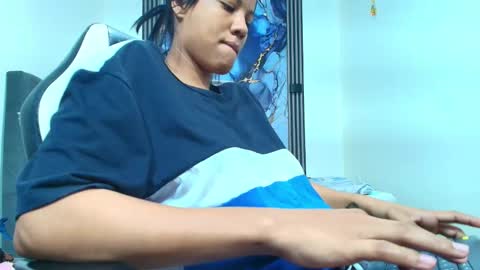 Snapshot of valentina_y_sneiderr chatting on 02.27.26 valentina_y_sneiderr online show from 02.27.26