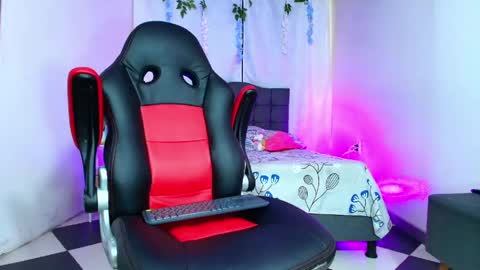 valentina_y_sneiderr online show from 05.27.26