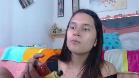 V A L E N T I N I online show from 10.25.25