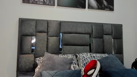 Snapshot of valentino_ferrari28 chatting on 12.14.24 Valentino Ferrari online show from 12.14.24