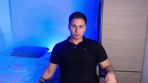 VALENTINO online show from 02.02.26