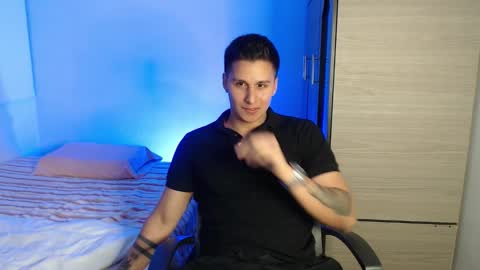 VALENTINO online show from 02.23.26