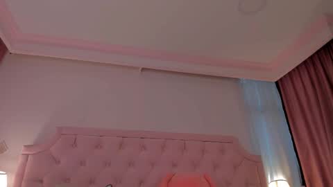 Vale Toro  online show from 03.13.26