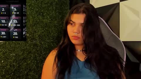 valeri_harpers4 online show from 03.27.26