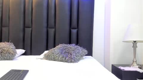 valeri_tafur online show from 02.28.25