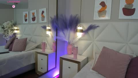 Snapshot of valeria_carter_ chatting on 11.09.25 valeria_carter_ online show from 11.09.25