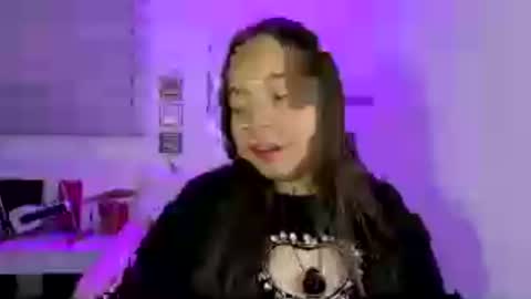 Snapshot of valeria_cherry chatting on 07.02.26 valeria online show from 07.02.26