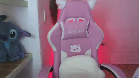   online show from 06.10.26
