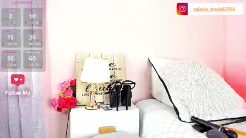 Snapshot of valeria_rinaldi2703 chatting on 11.28.25 valeria independent model online show from 11.28.25