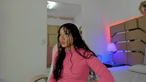 valeria_usuga online show from 05.08.26