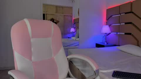 valeria_usuga online show from 05.11.26