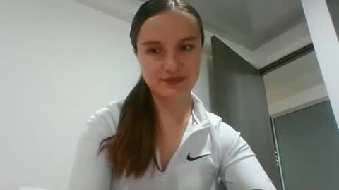 valeriafrannco online show from 04.09.26