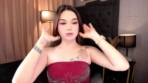 Valeria online show from 10.15.25