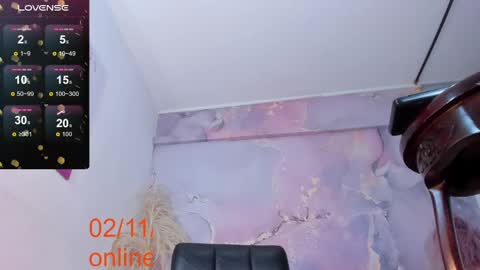 Snapshot of valeriaqueents21 chatting on 11.02.25 valeriaqueents21 online show from 11.02.25