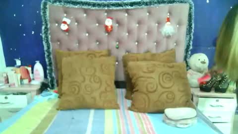 La valerie26 online show from 12.21.25