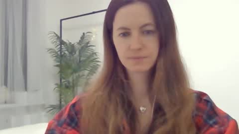 valerie_rose777 online show from 01.18.26