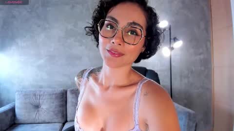  call me Val  online show from 01.09.26