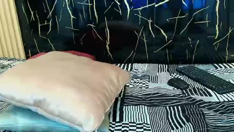 VALERIO  online show from 05.15.26