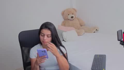 Juli C online show from 02.12.26