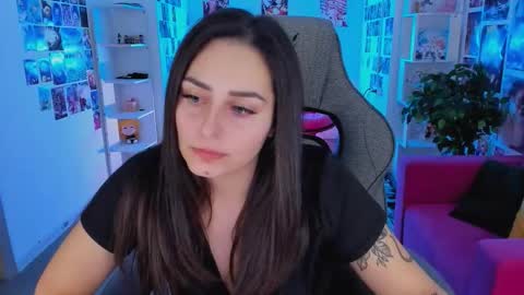 Snapshot of valeriiemills chatting on 02.16.26 Valerie online show from 02.16.26