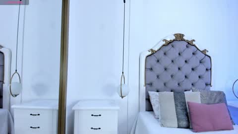 Snapshot of valerith_vega chatting on 12.18.24 online show from 12.18.24