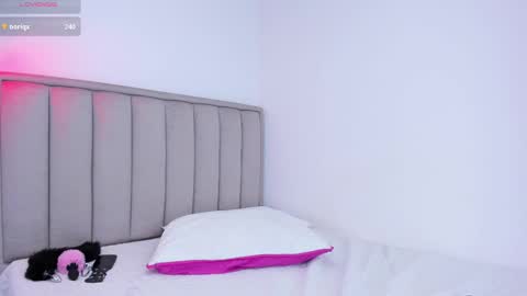 Snapshot of valery__nova chatting on 02.19.25 Cris online show from 02.19.25