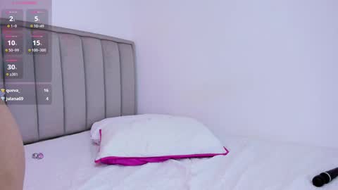 Snapshot of valery__nova chatting on 09.13.25 Cris online show from 09.13.25