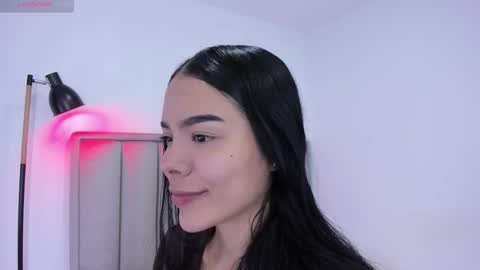 Cris  online show from 12.22.25