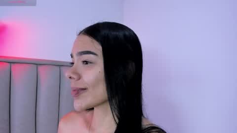 Snapshot of valery__nova chatting on 06.08.26 Cris online show from 06.08.26