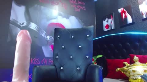 Snapshot of valery_meer_ chatting on 12.19.24 Valeria online show from 12.19.24