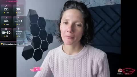 VALERY MORE online show from 01.18.26