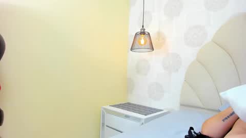 Snapshot of valery_smitd chatting on 02.01.25 Valery online show from 02.01.25