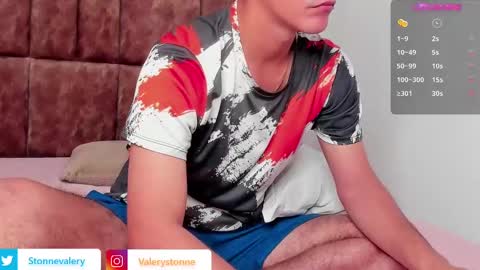 Valery Stonne  online show from 01.04.25