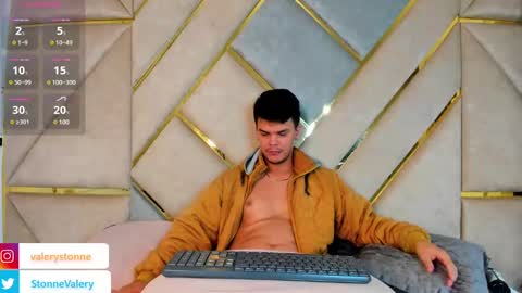 Valery Stonne  online show from 03.09.25