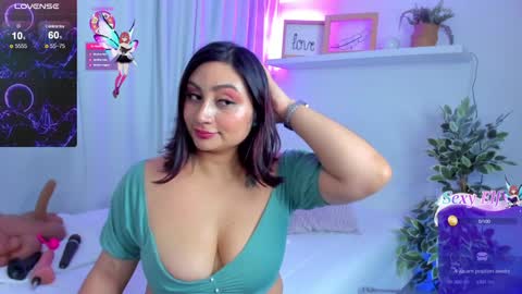 Valery Walker online show from 01.12.25