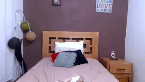 Sofia online show from 11.20.25