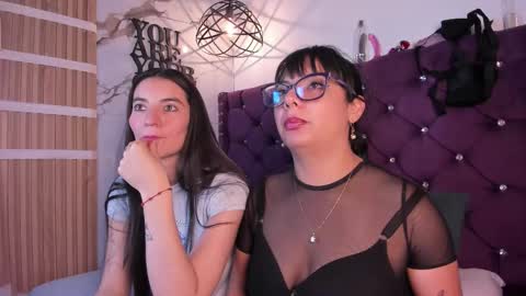 Snapshot of valkiria_and_dione chatting on 02.11.26 Valkiria and Dione online show from 02.11.26