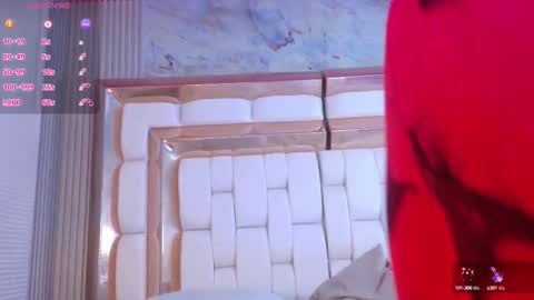 Snapshot of valkiria_moore chatting on 10.02.25 Valkiria moore online show from 10.02.25